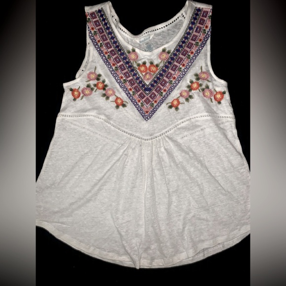 Sundance Top - Picture 1 of 1